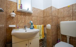 Apartament 3 camere PB Rogerius etaj 1 bloc reabilitat in 2024 - Poză 3