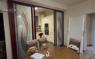 3 camere-107 mp, situat intr-o vila, loc de parcare, centrala gaz - Poză 28