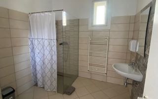 Spatiu de birou zona centrală - Poză 7