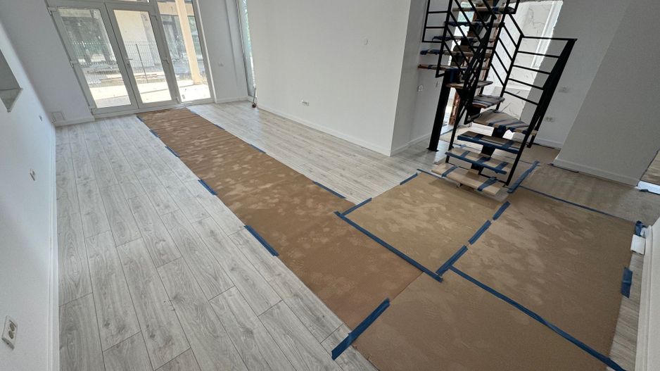 Vile parter Tunari Proiect DEOSEBIT, 150m2, curte 300m2 - Poză 6