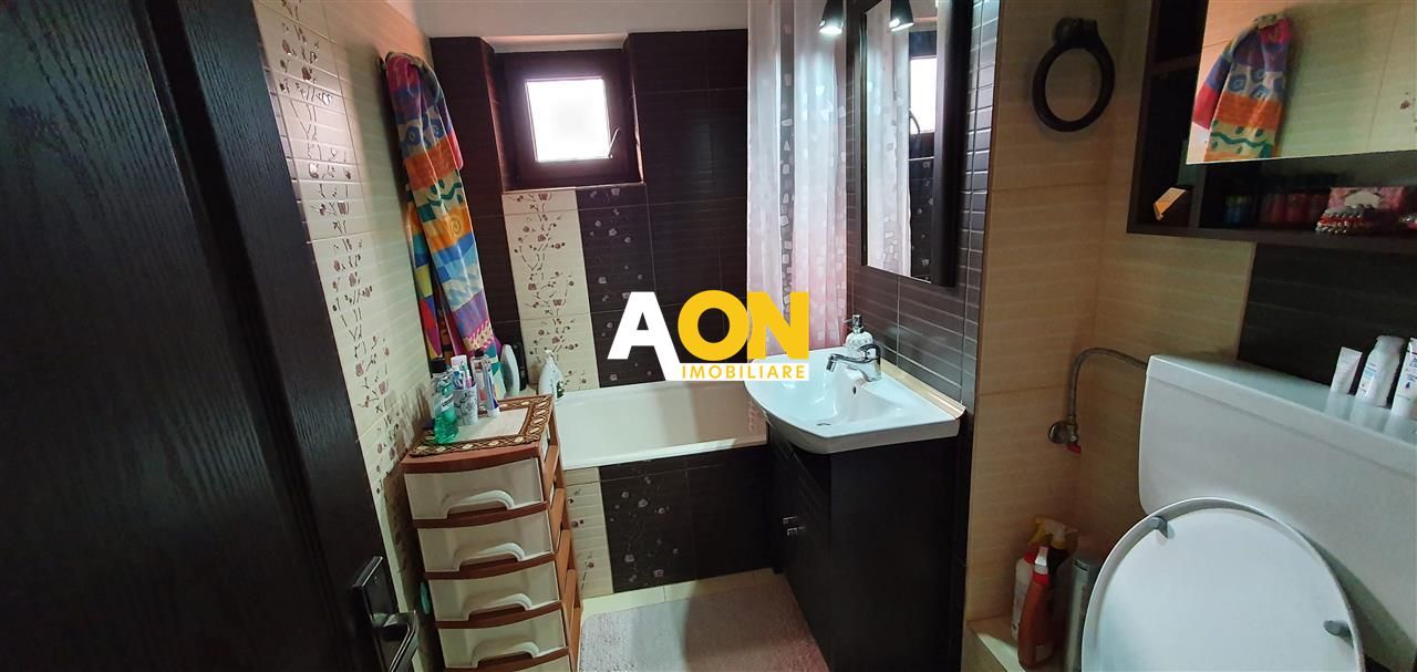 Apartament 3 camere, etaj intermediar, Cetate - Poză 6