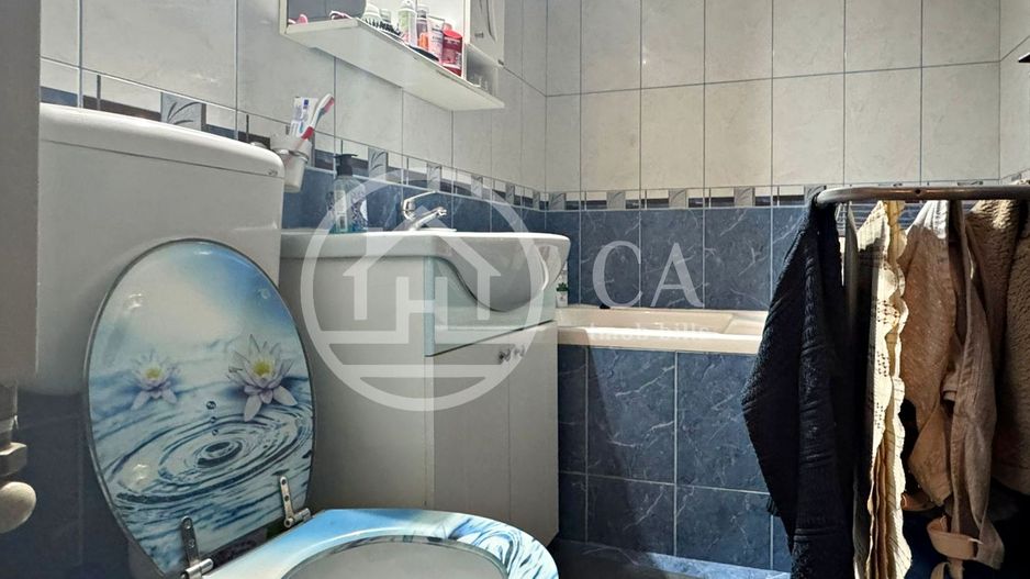 Apartament cu 3 camere de vanzare in Decebal, Oradea - Poză 10