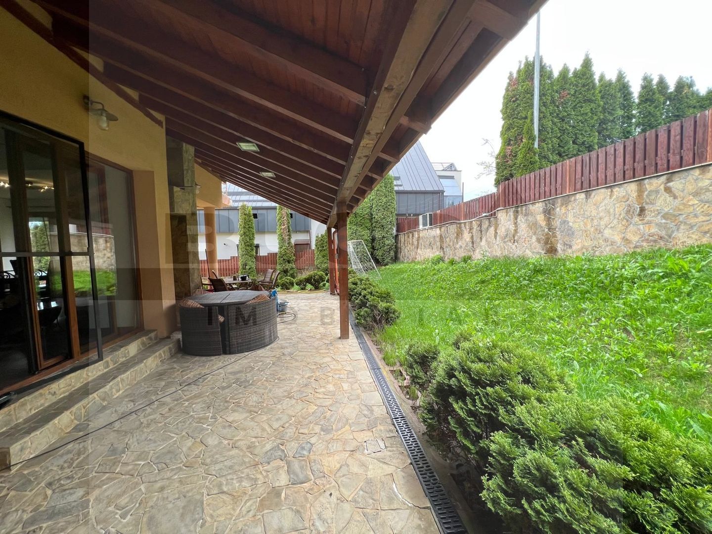 Casa cu 3 dormitoare de inchiriat, Buna Ziua - Poză 2