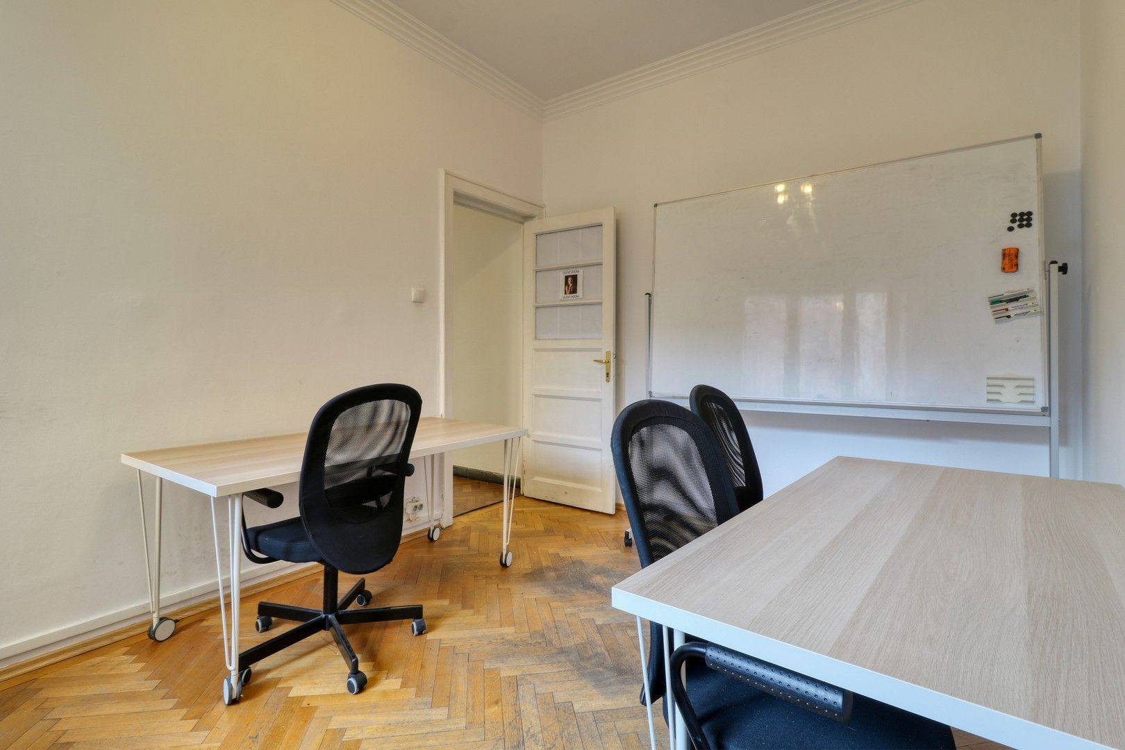 Romană- 5 camere- 140 mp - centrala termica - Poză 4