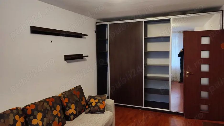 Apartament spatios Crangasi - Poză 2