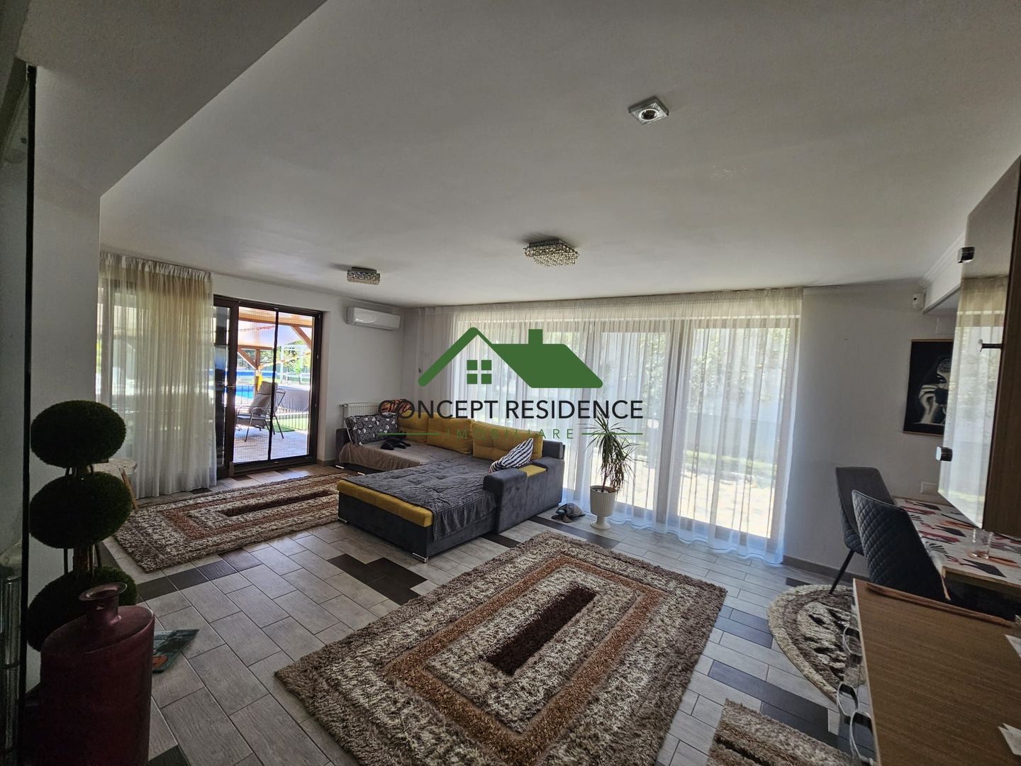 Casă cu piscină și garaj, teren 775 mp – Valea Borcutului - Poză 3