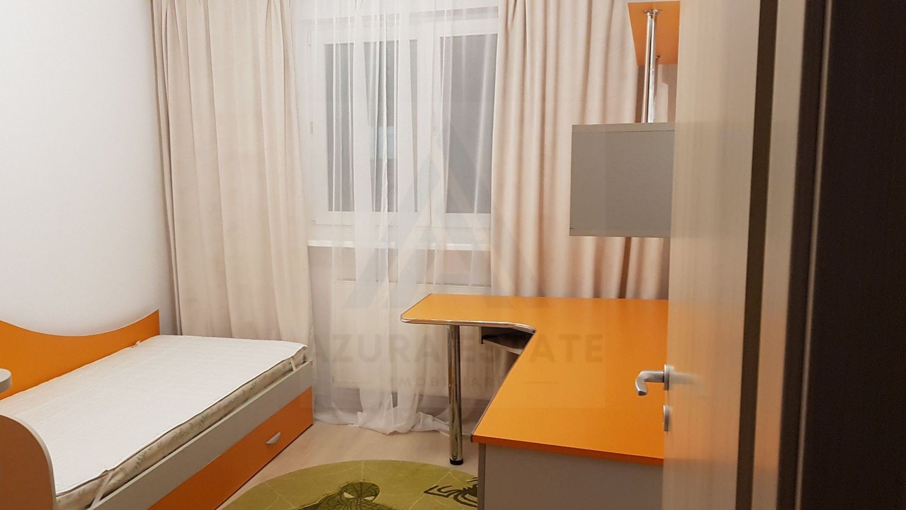Apartament spatios 77 mp utili 3 camere 2 bai etaj 1 zona Strand - Poză 6
