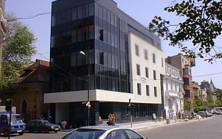 Cladire de birouri  Str. Polona - Str. Mihai Eminescu - Poză 1