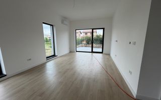 Triplex in Sacalaz | Finisaje premium | 4 camere | Asfalt | 2 balcoane - Poză 3