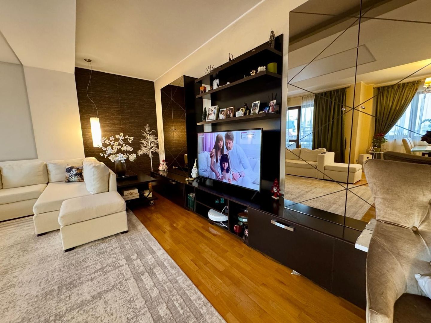 Apartament spatios 4 camere l Floreasca l Vedere Lac - Poză 2