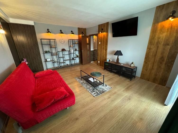 De Inchiriat Apartament 2 camere renovat, zona Unirii - Poză 1
