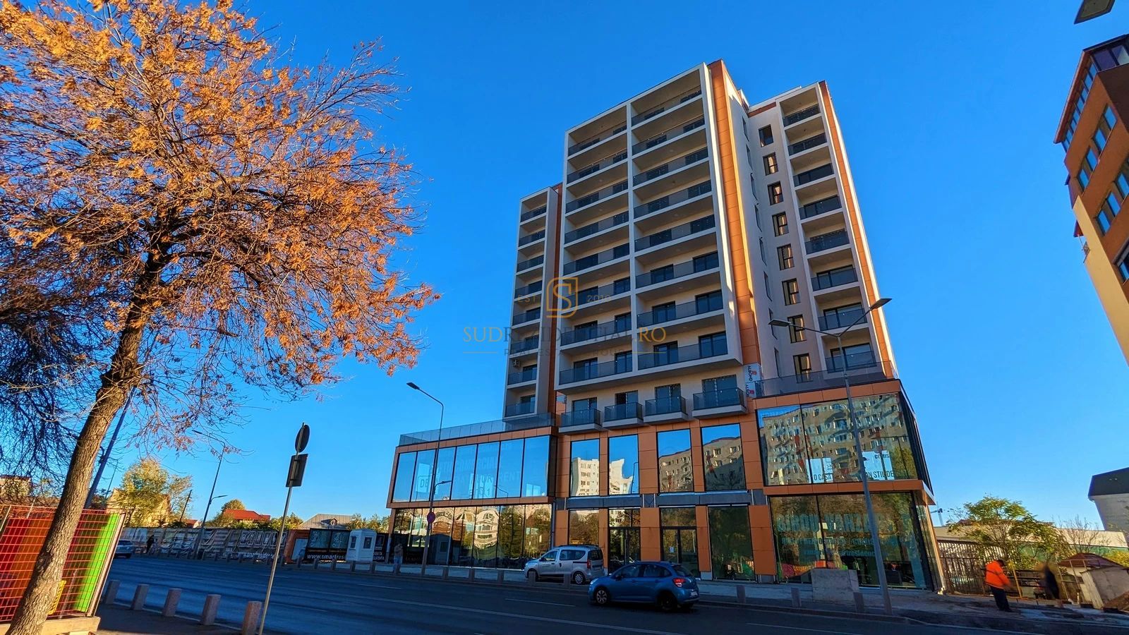 Spatiu comercial 150 mp, stradal Turnu Magurele, Aparatorii Patriei - Poză 3