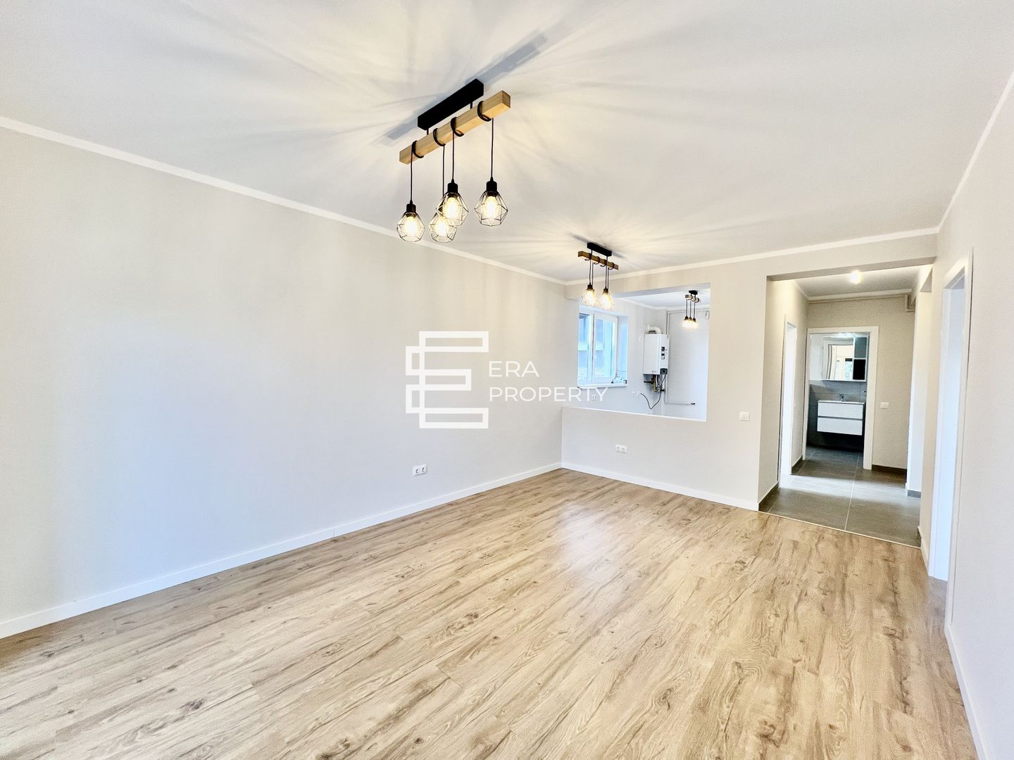 Apartament 3 camere,  76 mp, zona Industriala Vest - Poză 2