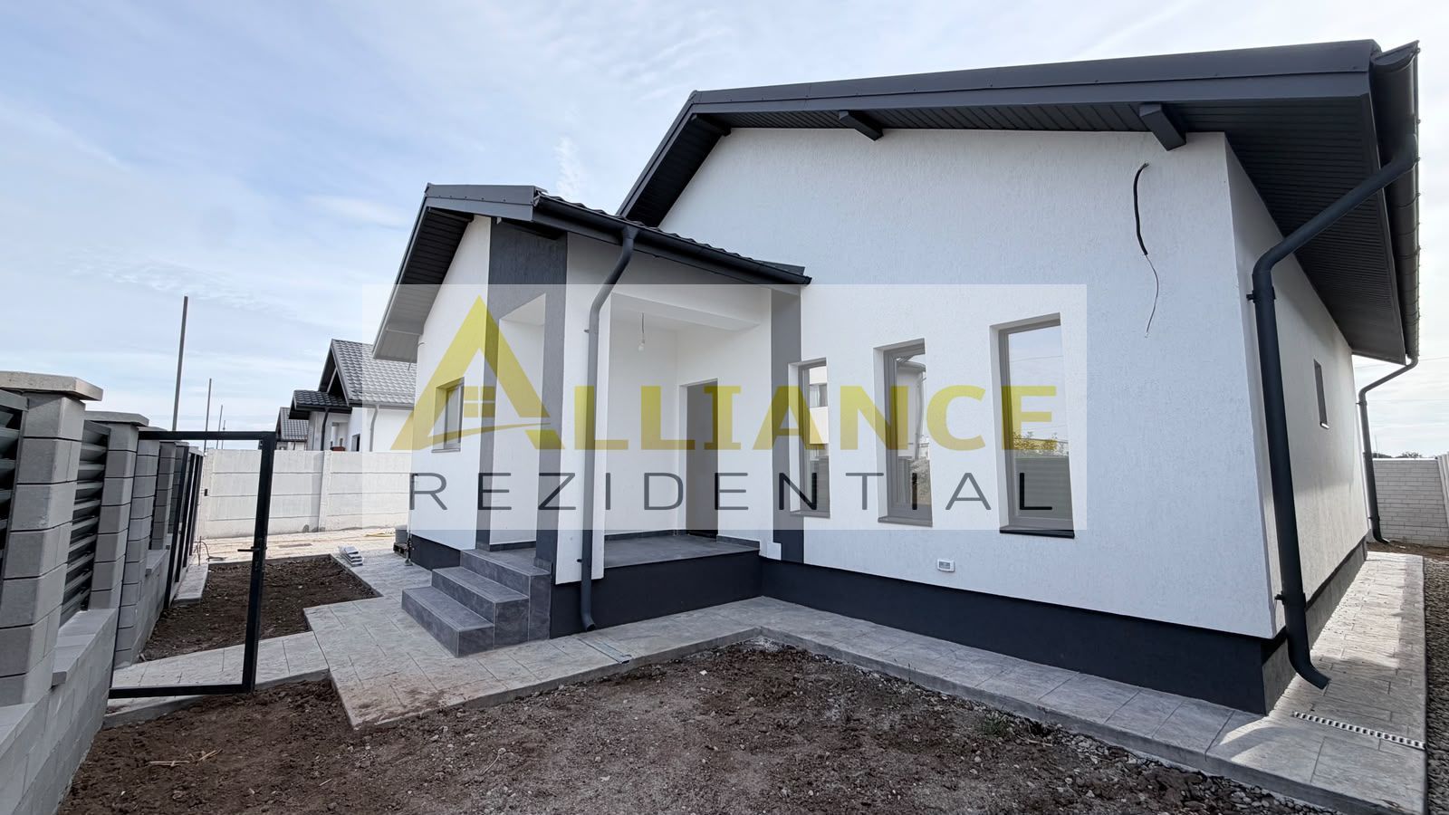 Casa Individuala 4 camere - 2 bai - 350mp teren - Poză 4