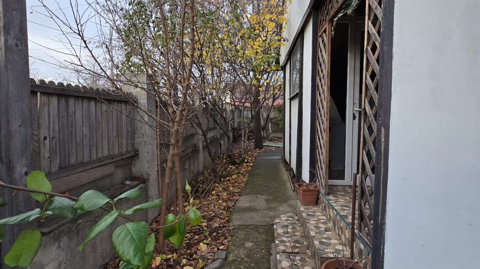 Exclusivitate! Proprietate Sendreni, zona linistita, 69.000 EUR - Poză 6