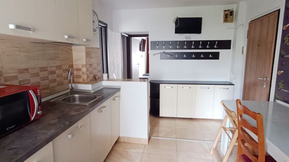 Apartament cu 3 camere pretabil birou sau locuinta in Brasov - Poză 6