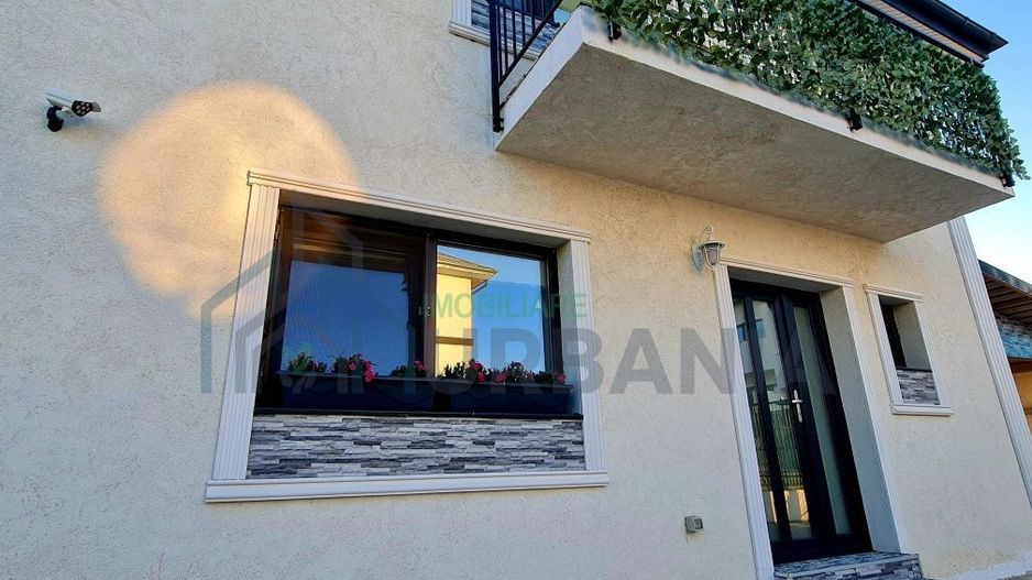 Casă în Valea Lupului / 4 camere / asfalt / garaj / magazie - Poză 2