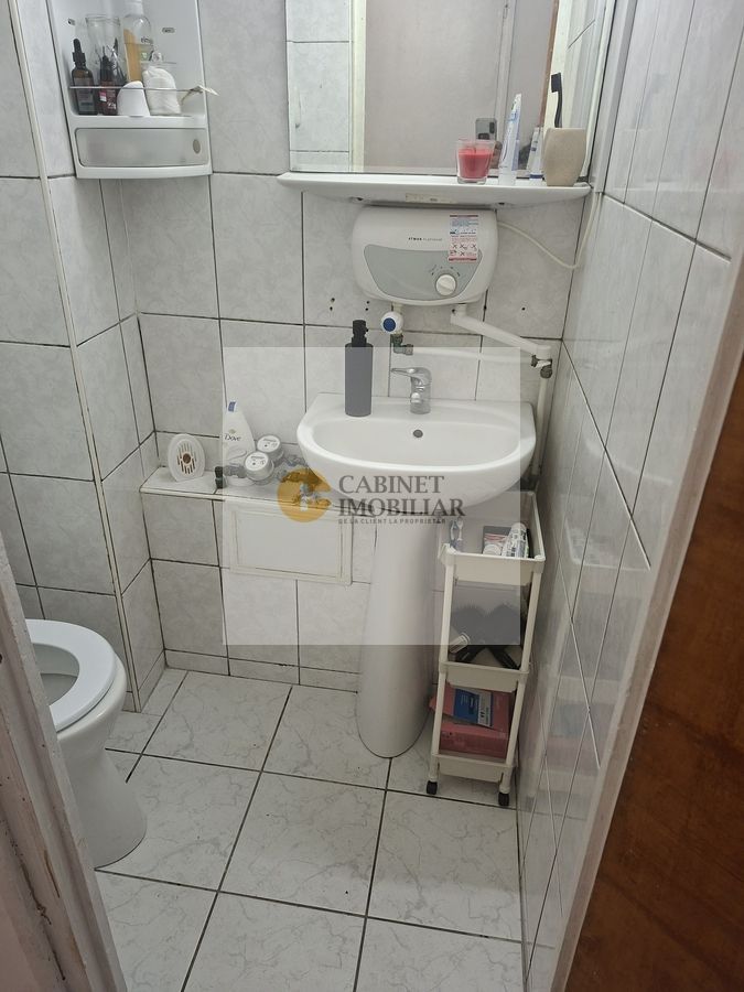 3 Camere - 65MP | 2 Bai | Decomandat | 1/4 | 1985 | Gorjului - Poză 6