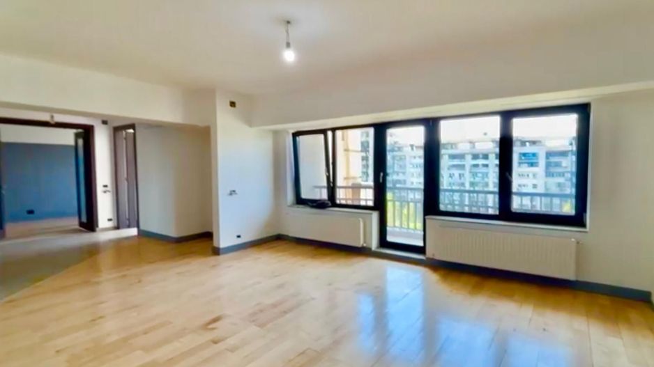 Duplex superb cu scara interioara si vedere la bulevard, zona Unirii - Poză 4