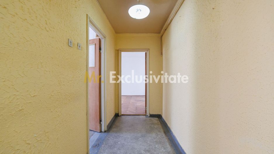 2 camere decomandate, Banat – etaj 2, centrală proprie, zonă excelentă - Poză 10
