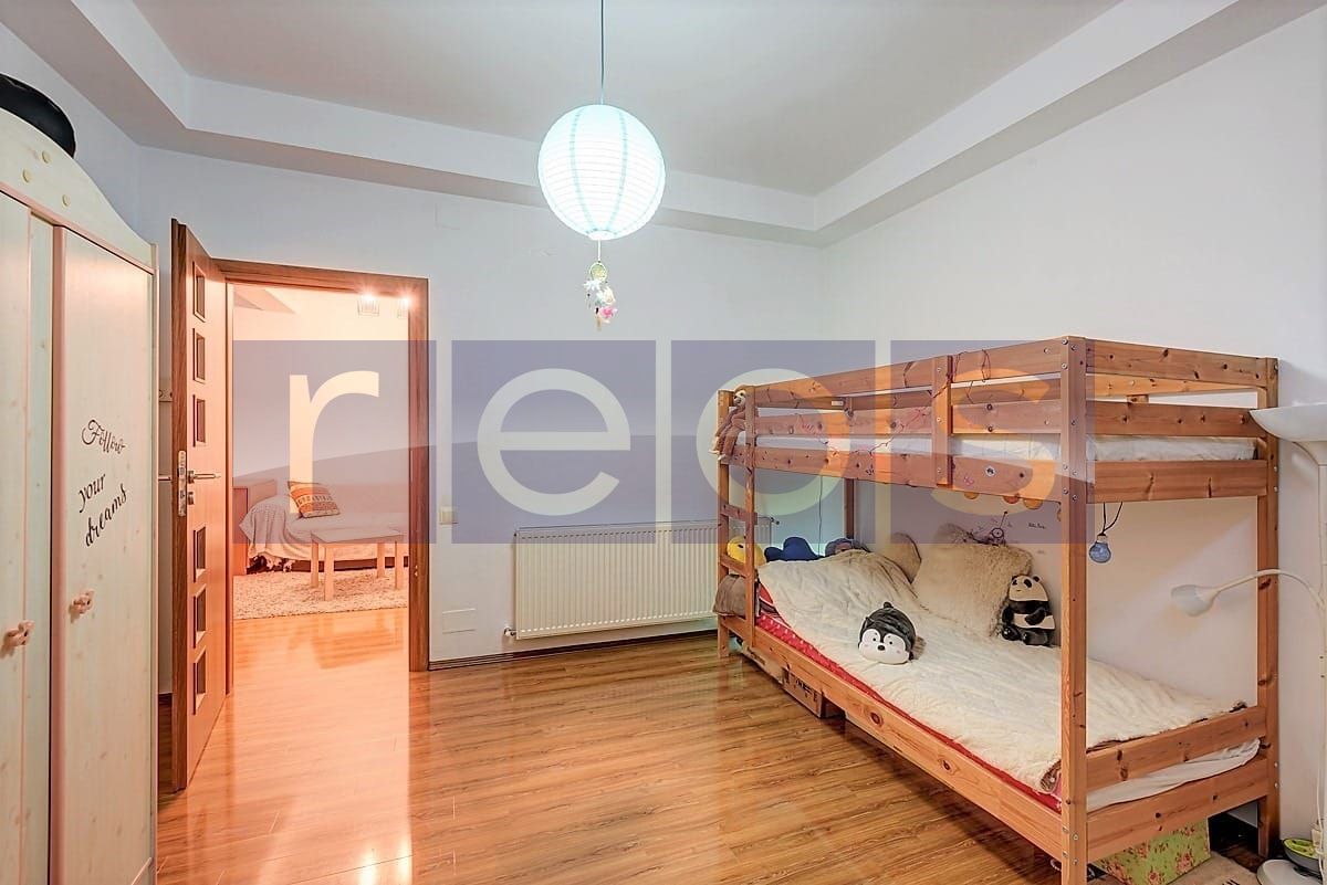 VANZARE 3 CAMERE | DEMISOL LUMINOS | 75 mp | ZONA DAMAROAIA - Poză 8