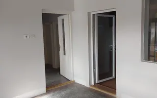 Casa de vanzare in Vladimirescu in zona primariei. - Poză 19