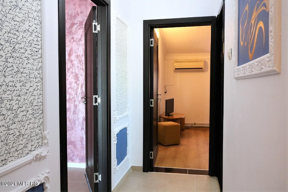 Mamaia Nord - Langa Mare, pensiune la cheie, 11 camere, 9 bai! - Poză 85