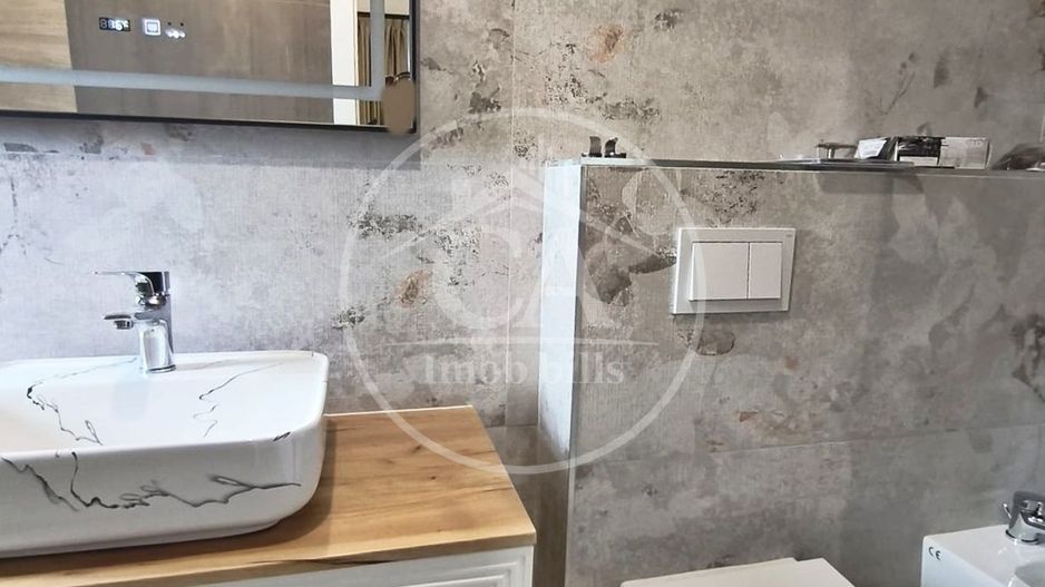 Casa de vanzare cu 4 camere si piscina in Cihei, Bihor - Poză 12