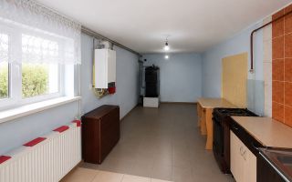 Casă generoasă cu 2 Nivele și confort modern – 10 Ari, Băcioi (sat Frumușica) - Poză 20