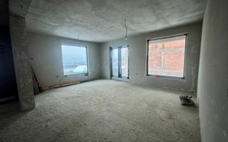 Casă individuală pe un nivel cu vedere panoramică spre munte - Poză 4