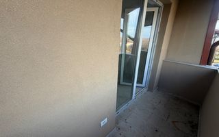 Decomandat. Disponibil imediat. Strada asfaltata - Poză 4