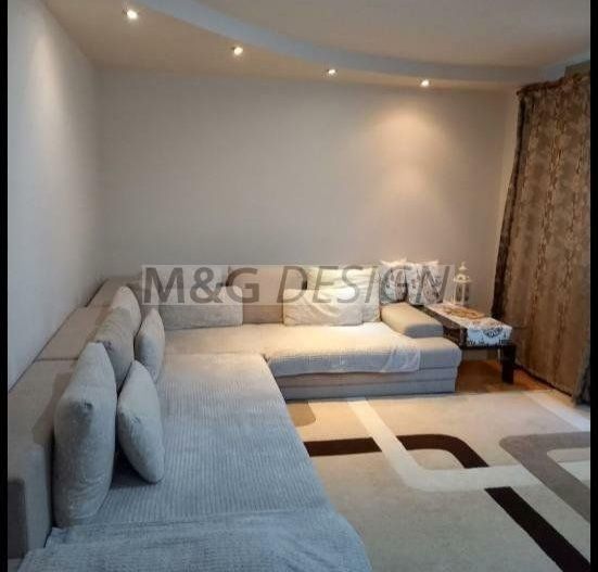 3 camere decomandat Araduluiet 2 renovat - Poză 1