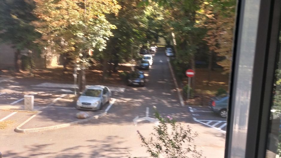 Apartament 3 camere, Bld. Obregia. Etaj 1. Loc parcare. - Poză 5