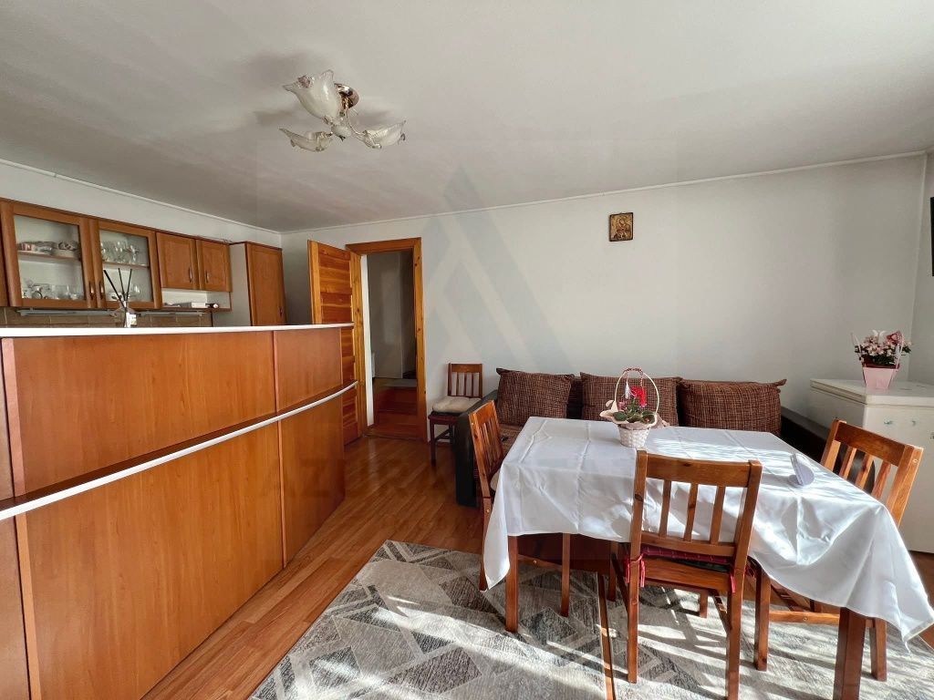 Casa 3 camere 80 mp utili curte comuna si balcon 3,75 mp în Ștrand - Poză 5