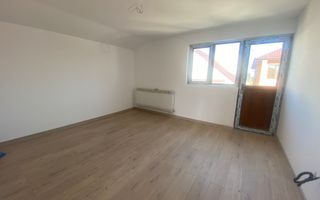 VALU LUI TRAIAN(COD 07) -Casa P+M 5 camere cu teren de 300 mp - Poză 18