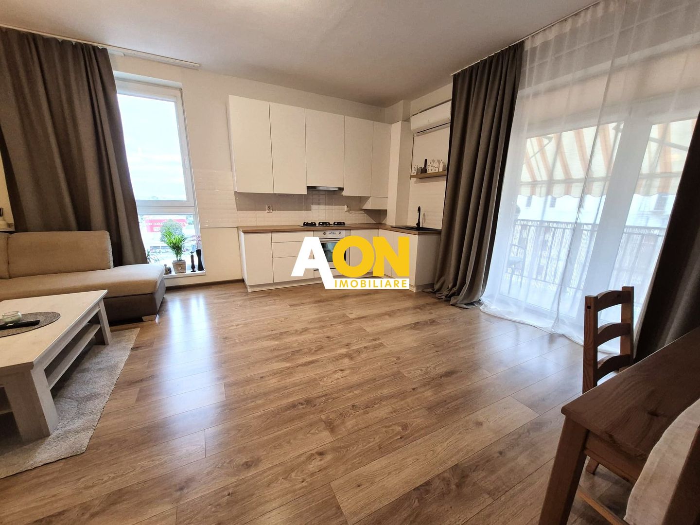 Apartament 2 Camere, Decomandat, 64 mp, Etaj 5, Zona Centru Sud - Poză 5