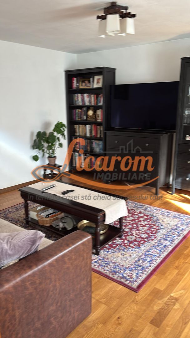 Proprietate saseasca cu 2 corpuri de casa, Comuna Vulcan,Brasov. - Poză 6