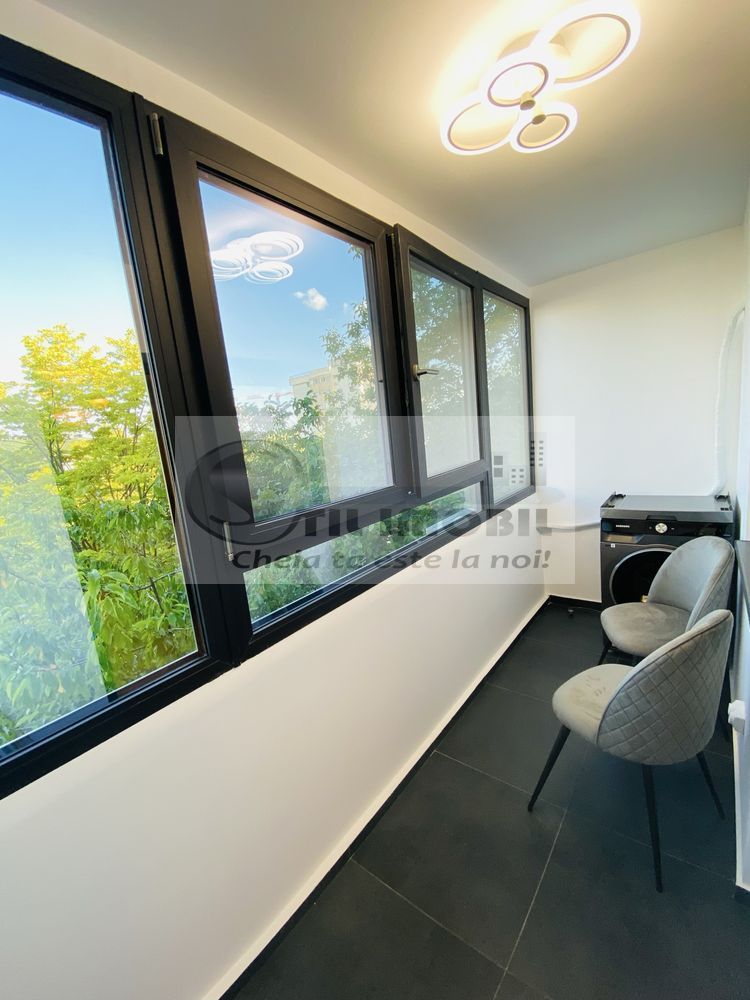 Ap spațios 2 camere, renovat modern, Nicolina, etaj 3/4 127.000 € - Poză 1