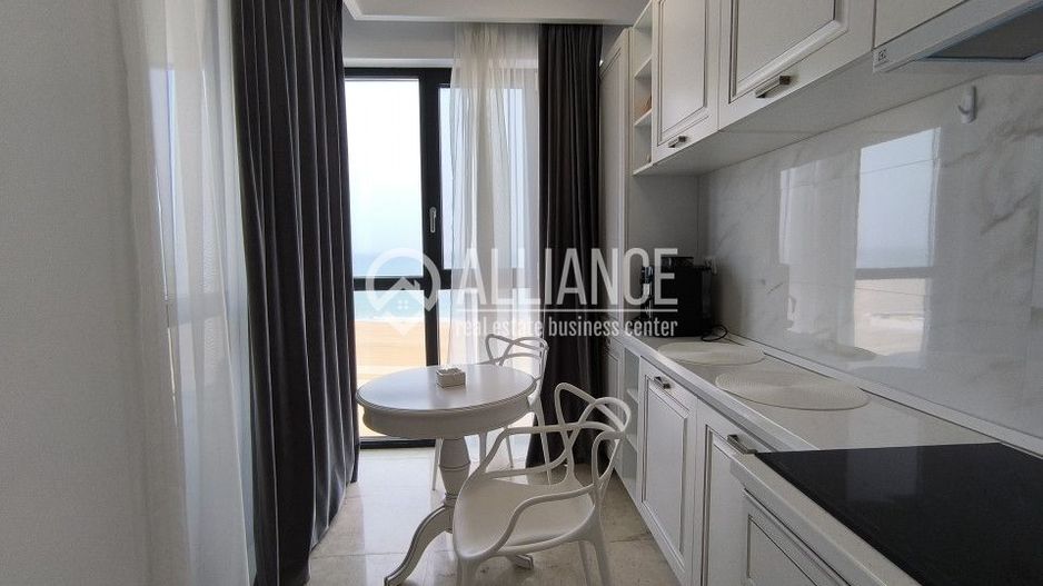 FALEZA NORD(cod03) 3 Camere de lux frontal la mare si parcare privata! - Poză 4