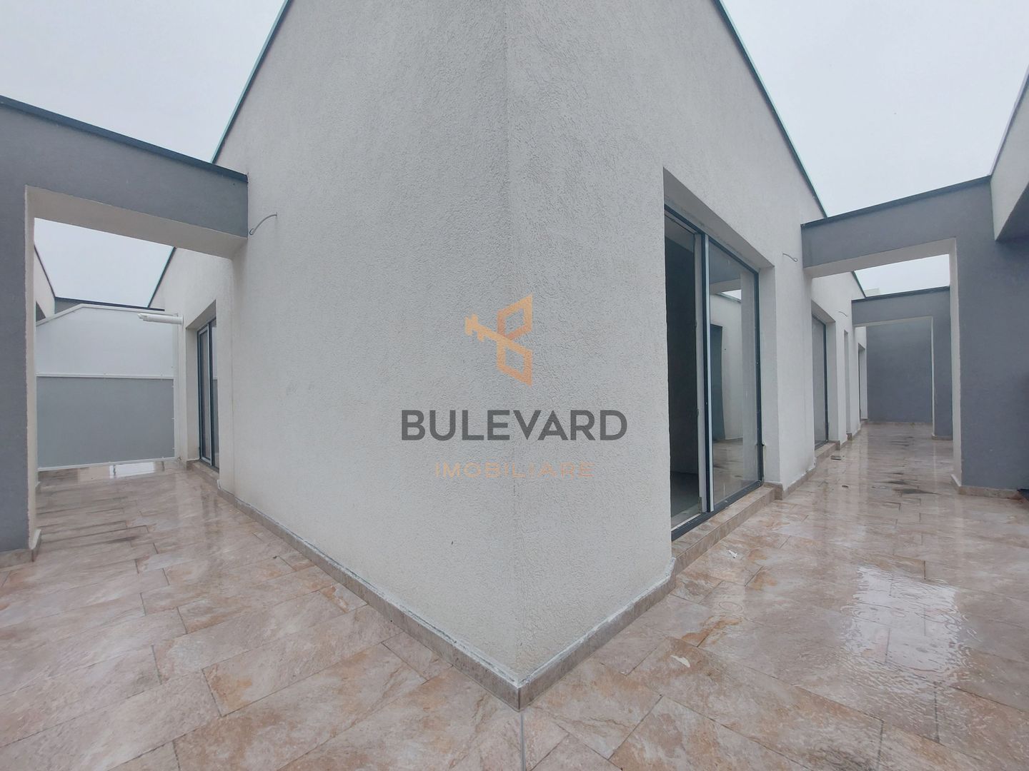 Penthouse cu CF/80 mp/terasa 34 mp/parcare subterana/5 minute de Vivo! - Poză 3