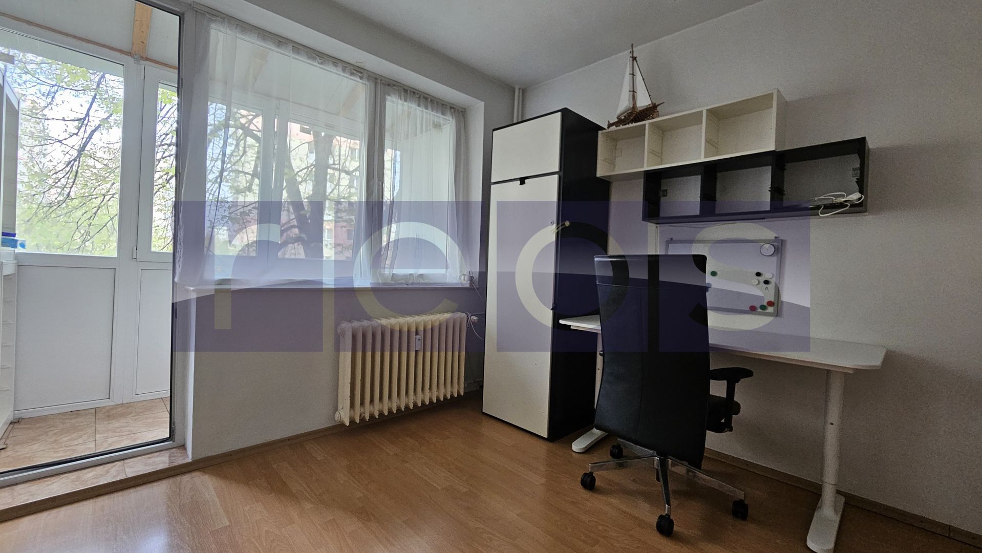 Apartament 3 camere semidecomandat 70 mp zona Teiul Doamnei - Poză 5