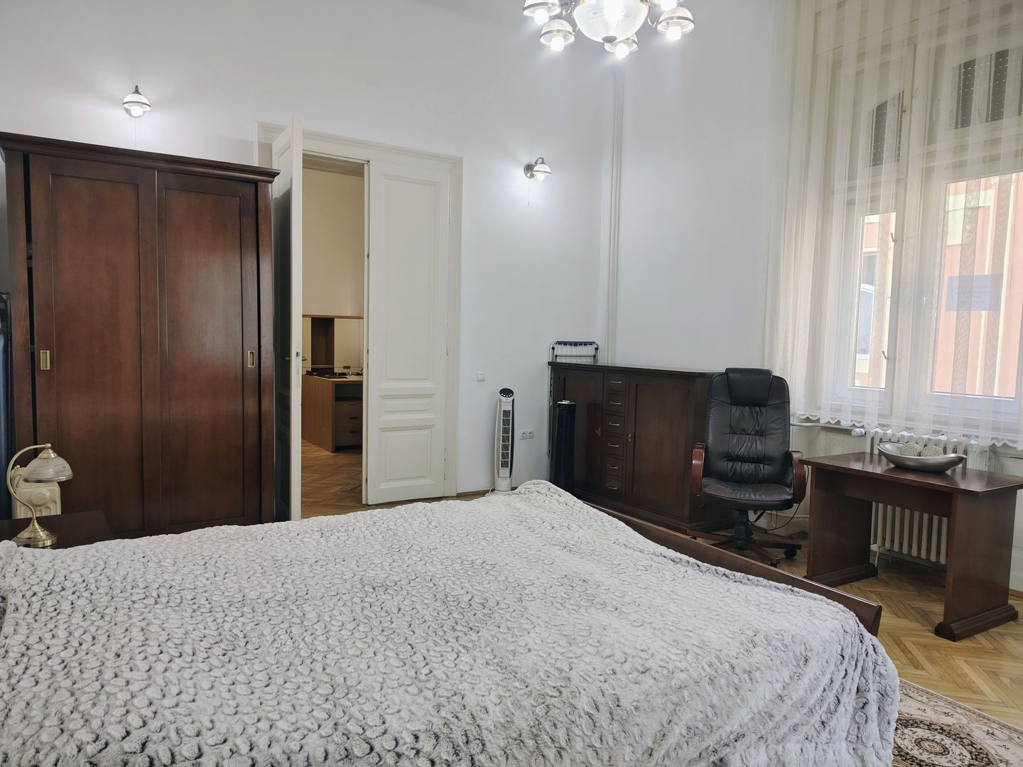 Apartament 2 camere Parcul Traian, 130 000 E. Comision 0 - Poză 6