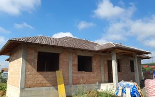 Casă la cheie pe 1 nivel 4cam. 2 bai,1 dresing 650 mp. teren - Poză 17