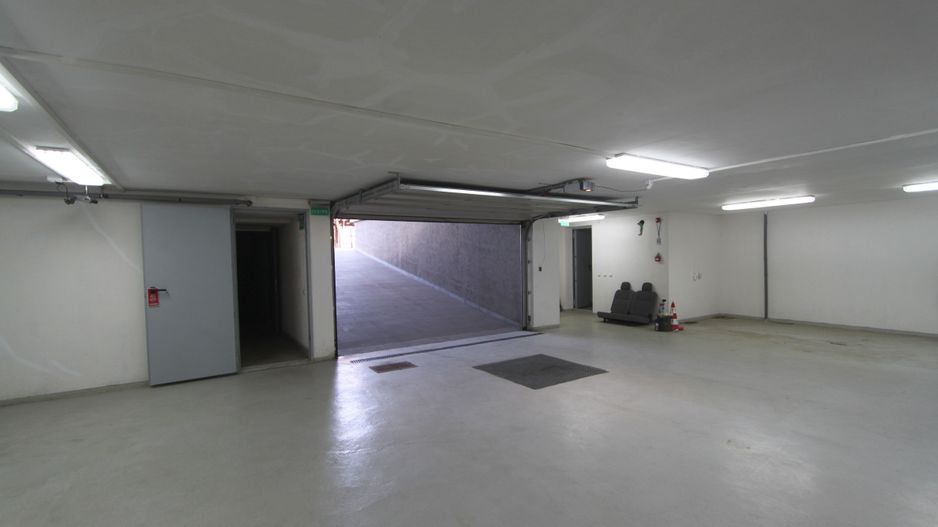 Cladire de birouri - zona Semicentrala - Poză 25