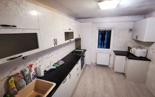 Apartament 4 camere dec 80mp – Frumoasa, Iași – parter bulevard - Poză 1