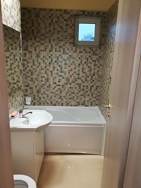 Vanzare Apartament 2 camere, 50 mp, etajul 5/10, metrou Favorit - Poză 4