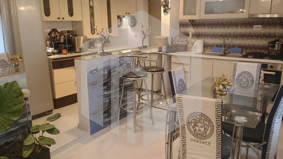 Casa cu spatiu comercial - 200mpu - Ideal Investitie - Terezian - Poză 3