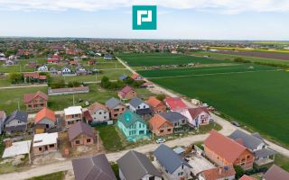 Casă impunătoare la gri în Curtici - Poză 7