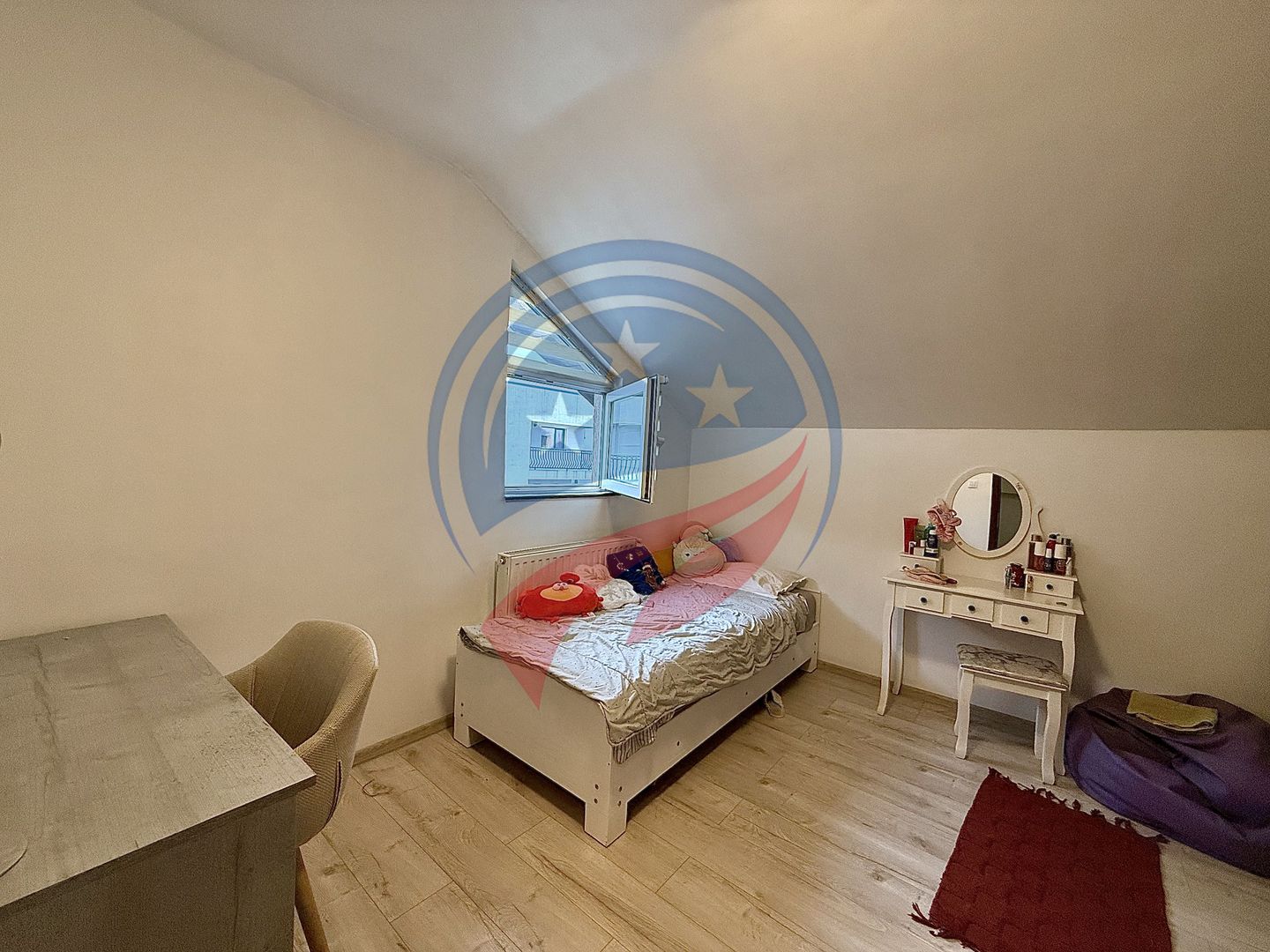 Casă de vânzare – Bld. Nicolae Romanescu, Craiova - Poză 13