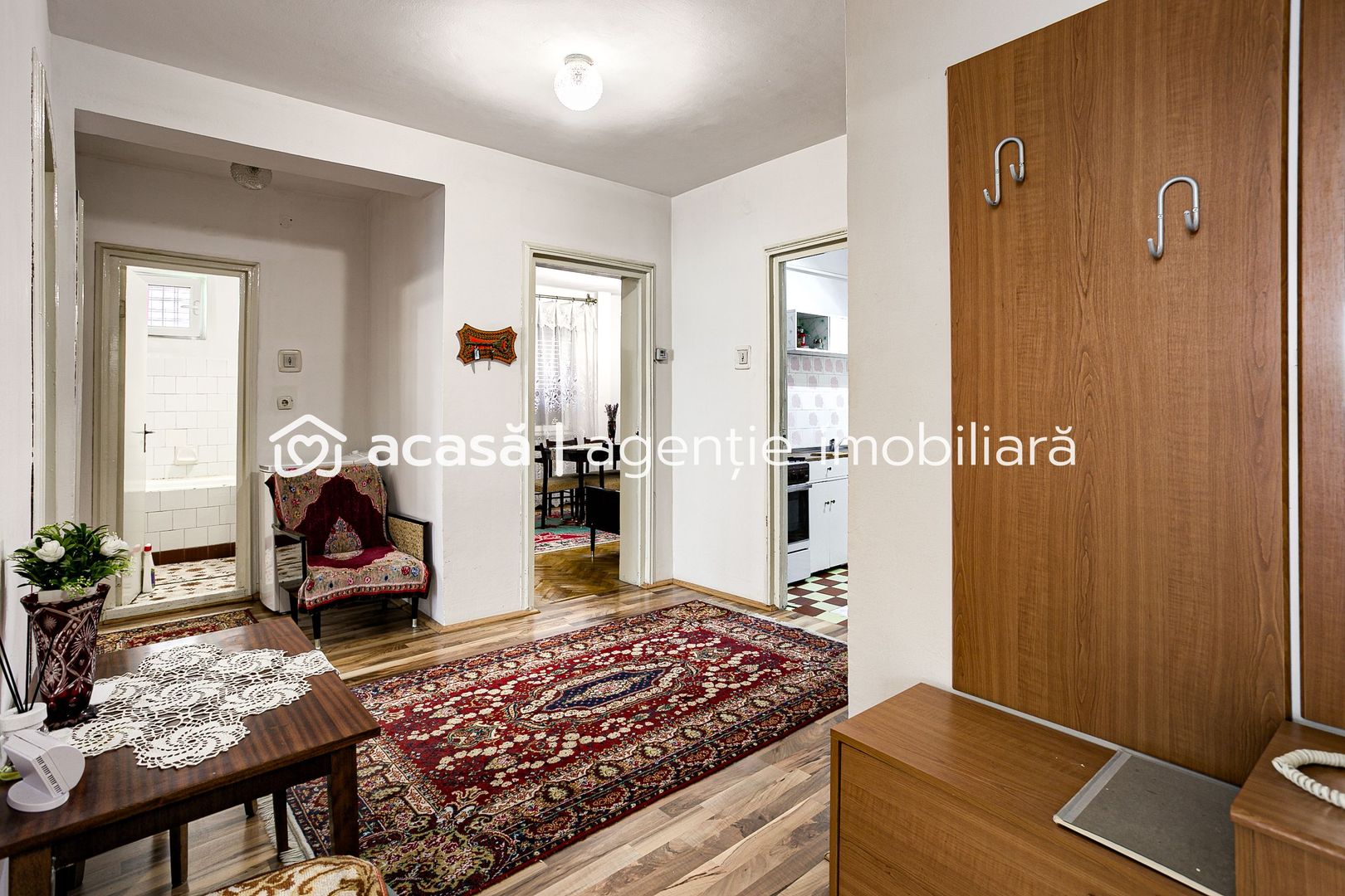 Proprietate vândută Apartament ultracentral cu 4 camere, pe Horia - Poză 4